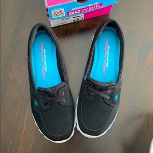 Sketchers GOWalk shoes